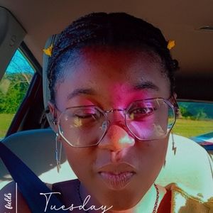 Meet your Posher, Niah